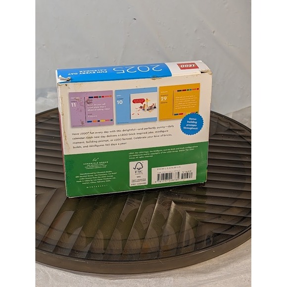 LEGO 2025 Fun Every Day Calendar - Picture 3 of 5